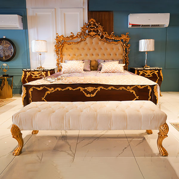 Golden Dreams - Classic King Size Bed