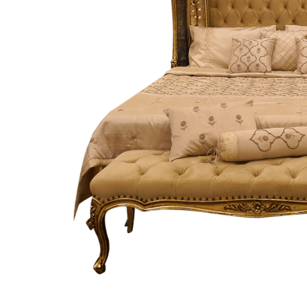 Royal Retreat Bed With Cushions