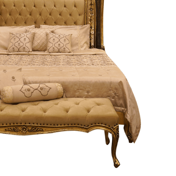 Royal Retreat Bed With Cushions